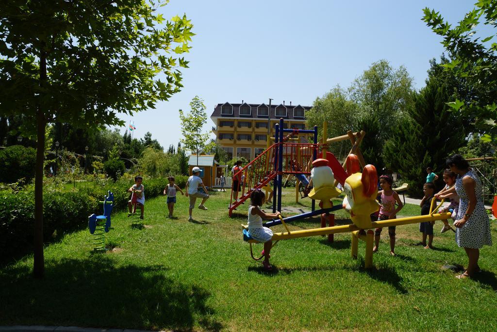 River Side Hotel Mingachevir Extérieur photo